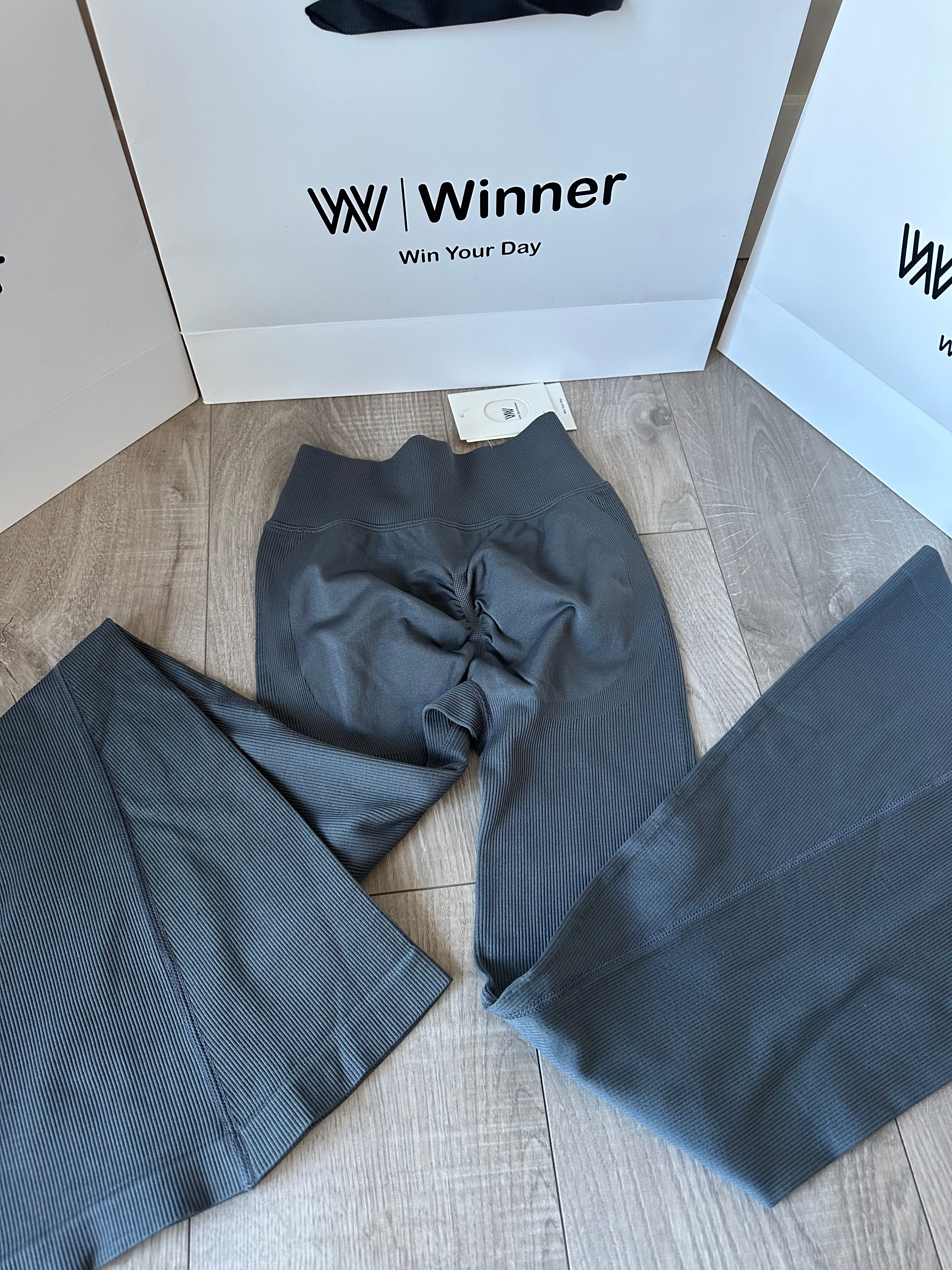 V flare pants