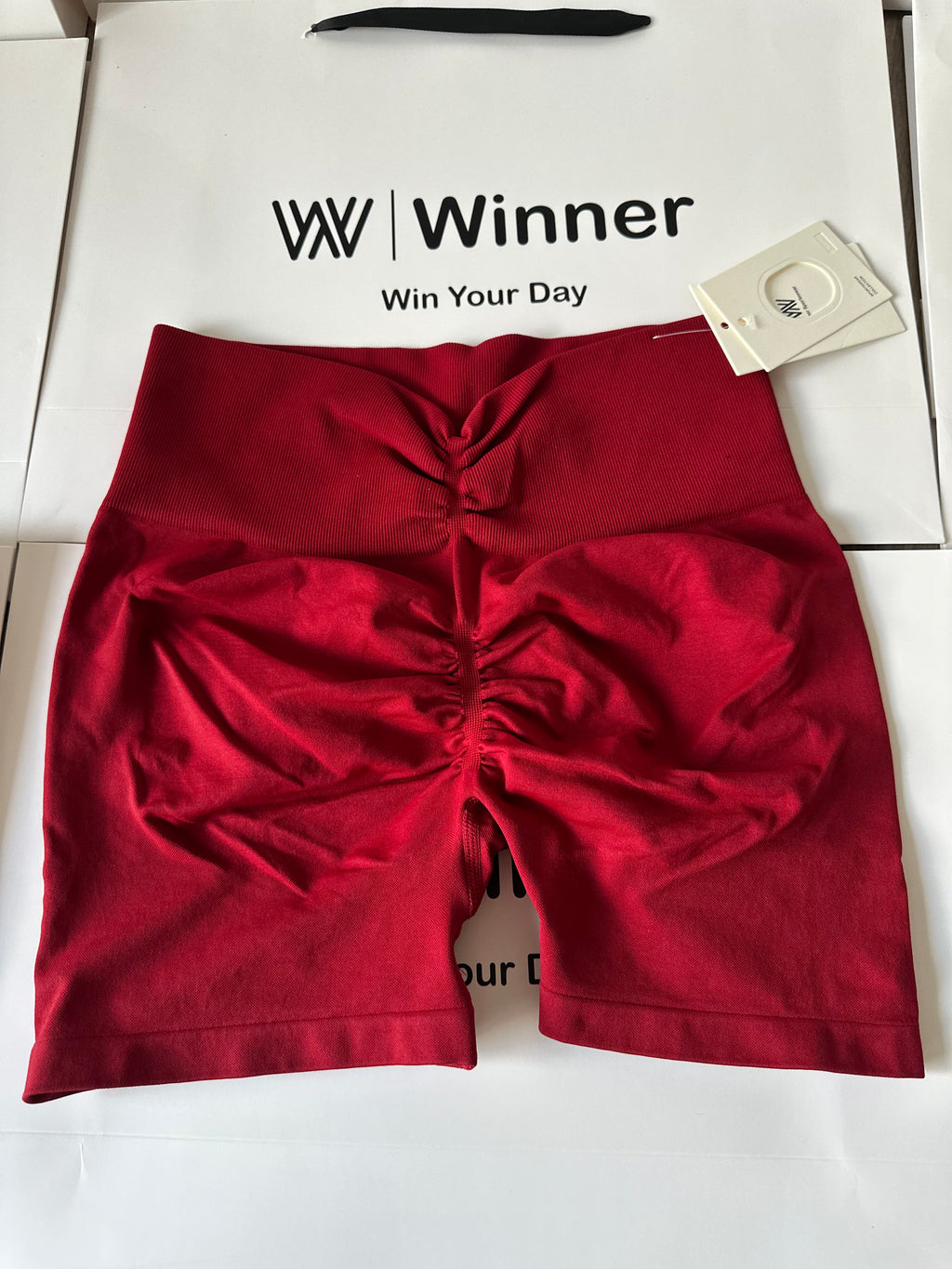 V bavk short