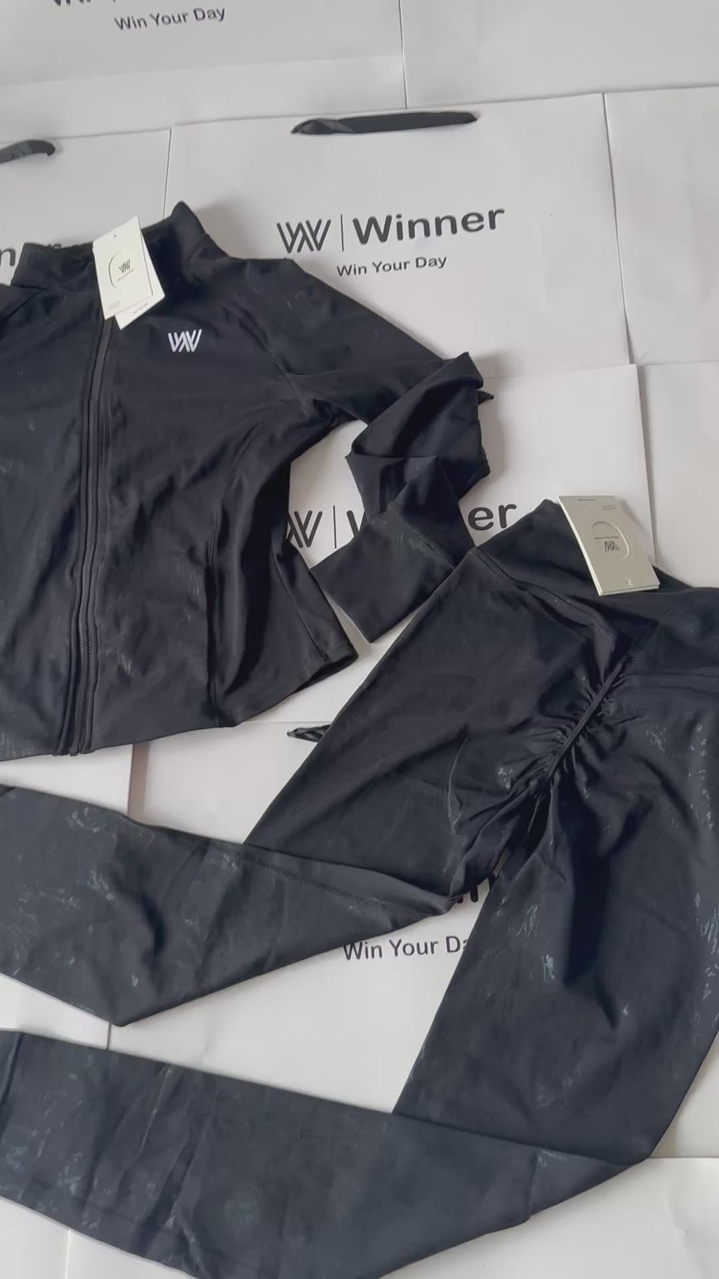 Zip-up jacket set